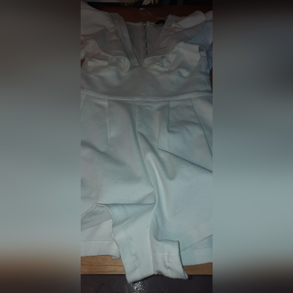 Ruffled V-Neck White Denim Romper - Picture 14 of 14